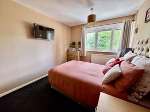 Photo 5- click for photo gallery